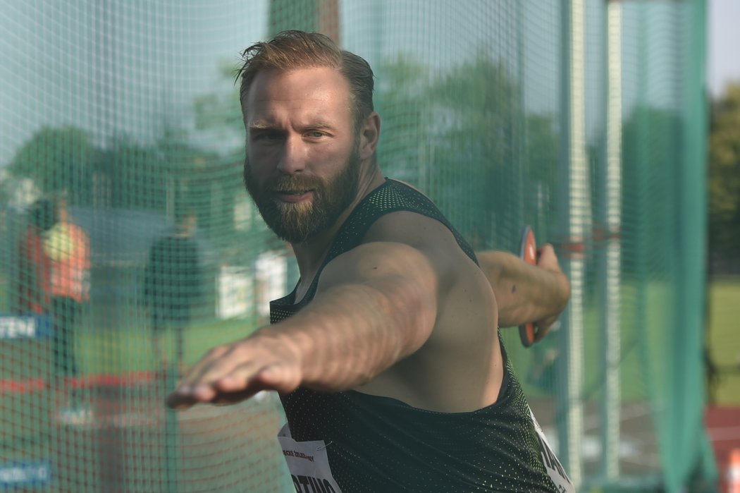 Diskař Robert Harting z Německa na Zlaté tretře