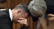Oscar Pistorius při soudním jednání neskrýval emoce