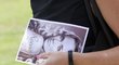 Tak vypadá smuteční oznámení zvoucí na pohřeb Reevy Steenkampové