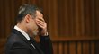 Z vraždy obžalovaný atlet Oscar Pistorius se vrátil zpátky k jihoafrickému soudu