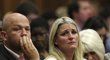 Rodina Reevy Steenkampové neskrývala emoce během soudního stání s Oscarem Pistoriem