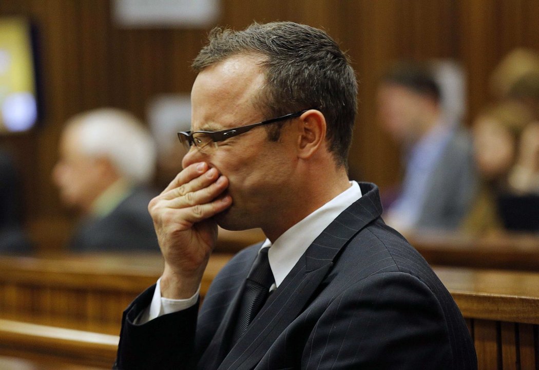 Oscar Pistorius zažívá u soudu těžké chvíle