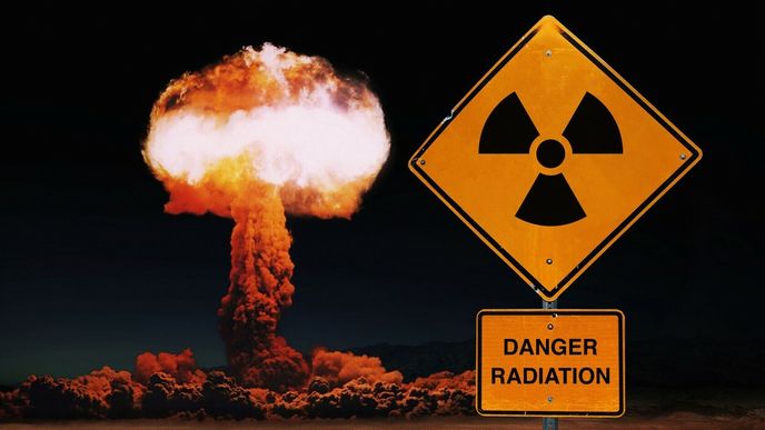 Jeden z testů atomové bomby z doby studené války. Špinavá bomba oproti těm klasickým nevyužívá štěpnou reakci a působí v dosahu stovek metrů.