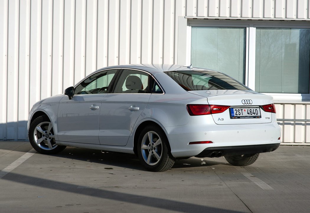 Audi A3 sedan 1.4 TFSI COD S-Tronic