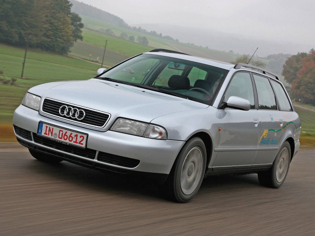 Audi A4 Avant Duo (1996)
