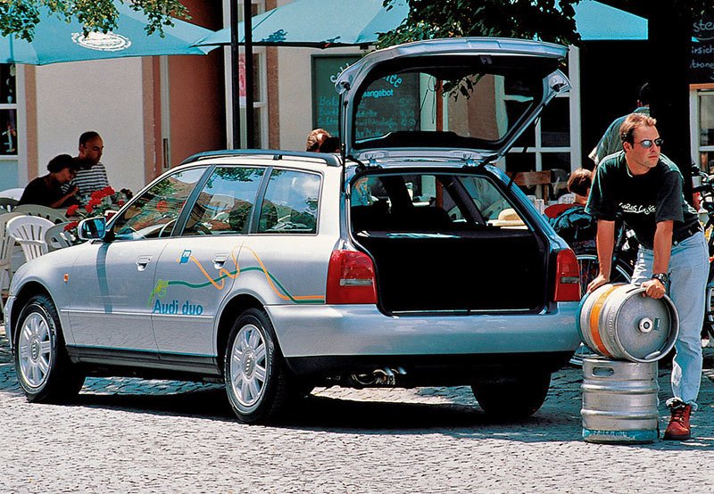 Audi A4 Avant Duo (1996)