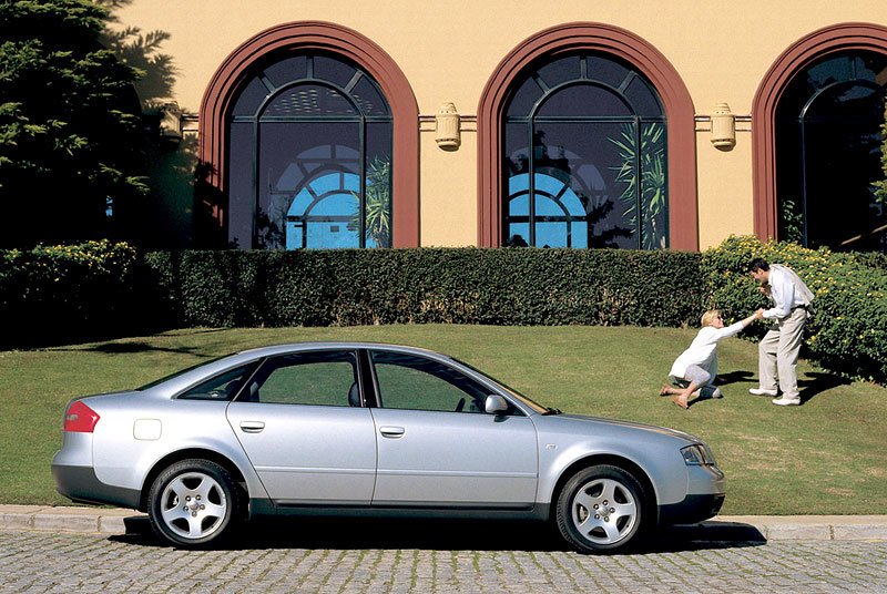 Audi A6 (C5/4B) (1997–2001)