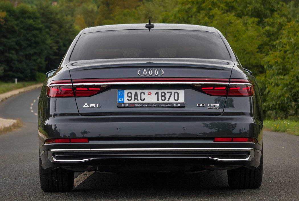 Audi A8 L 60 TFSI quattro