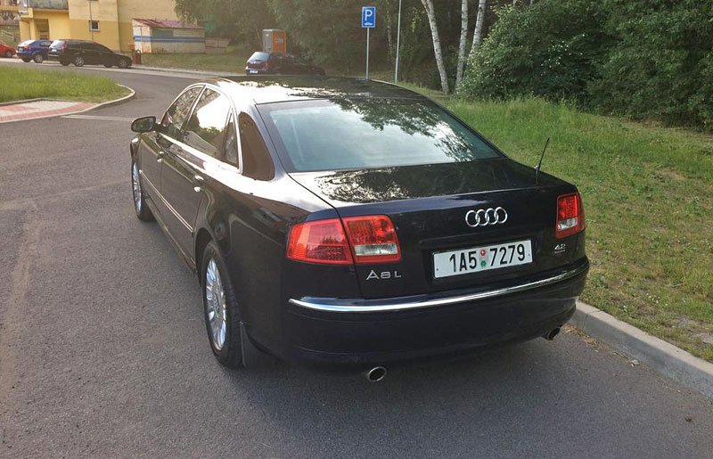 Audi A8