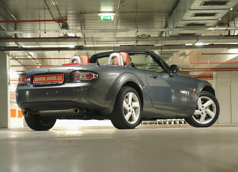 Mazda MX-5