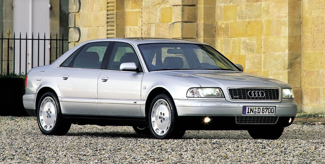 Audi A8 L 6.0 (2001-2002)