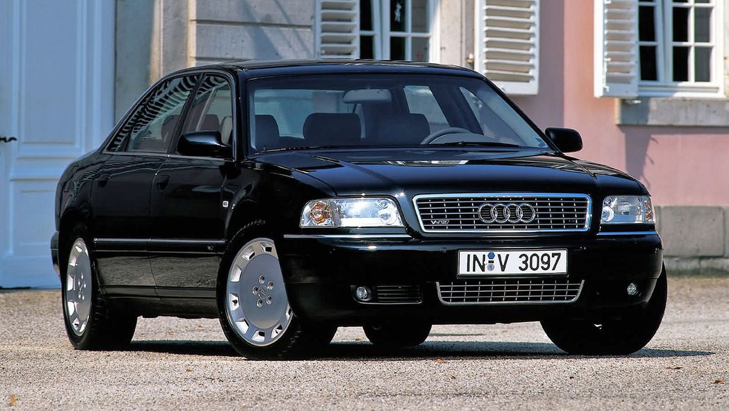 Audi A8 L 6.0 (2001-2002)