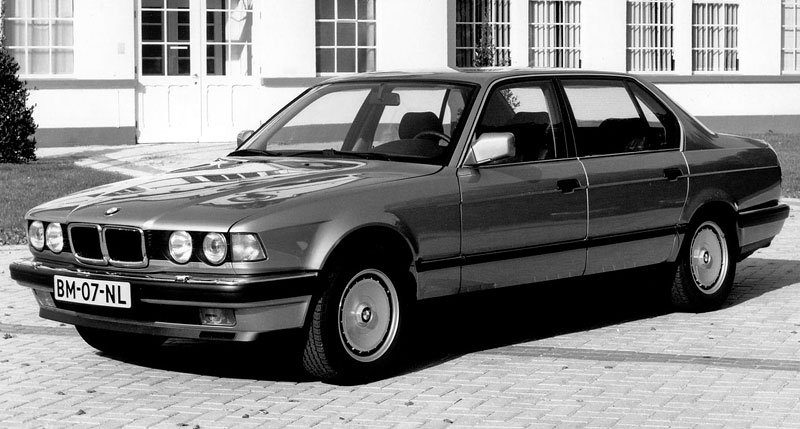 BMW 750iL E32 (1987-1994)