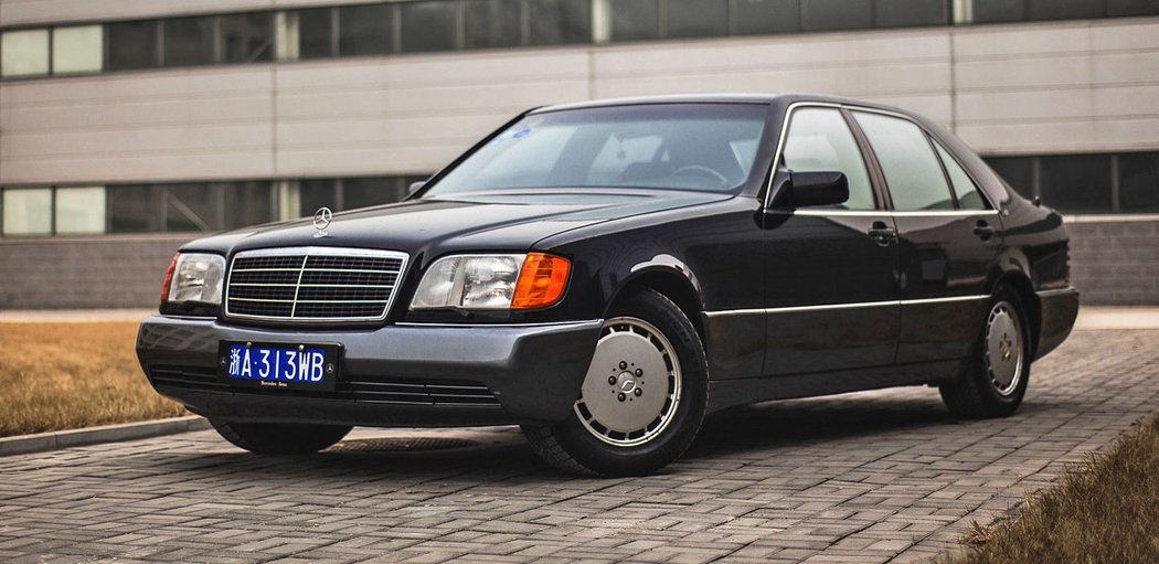 Mercedes-Benz 600 SEL (1990-1993)