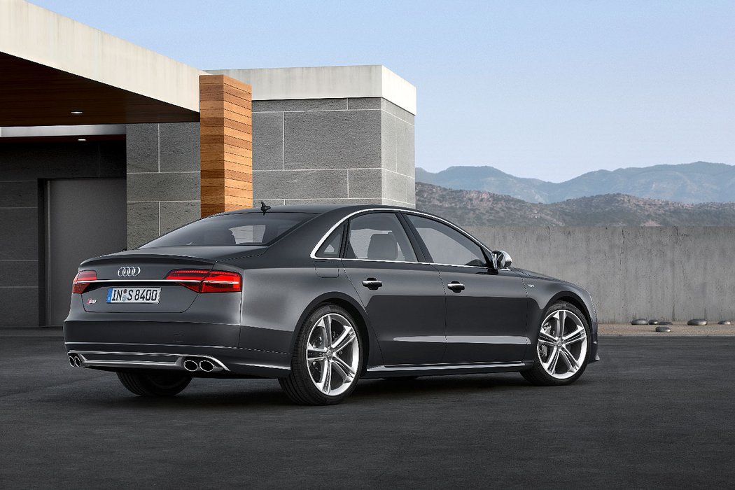 Audi A8