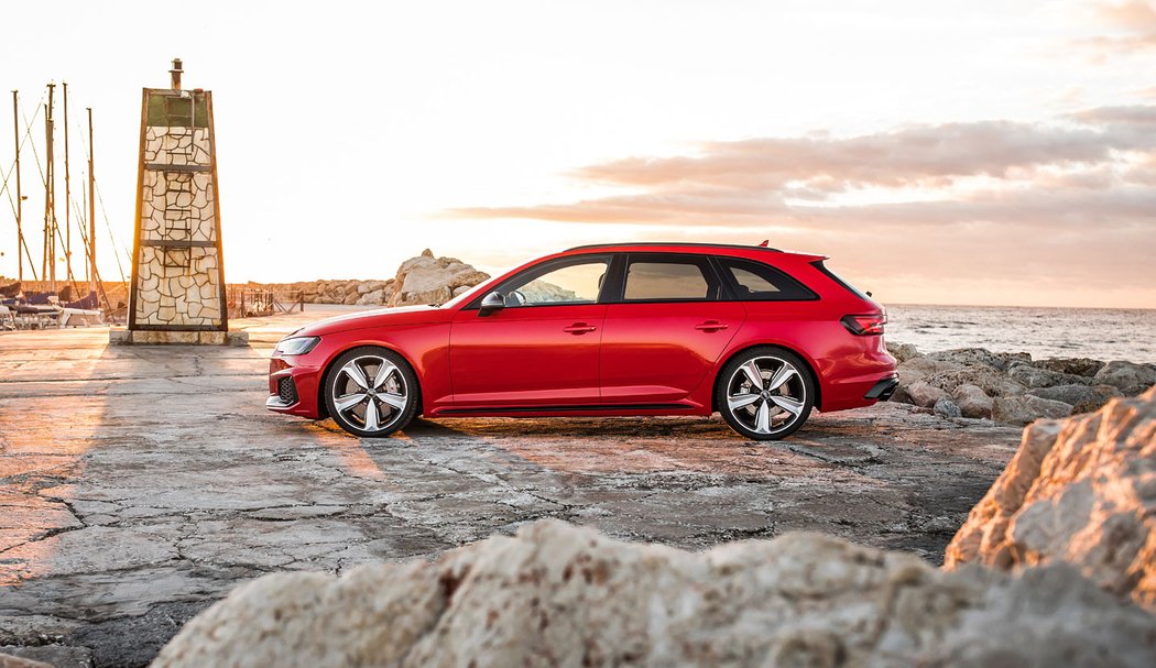 Audi RS 4 Avant