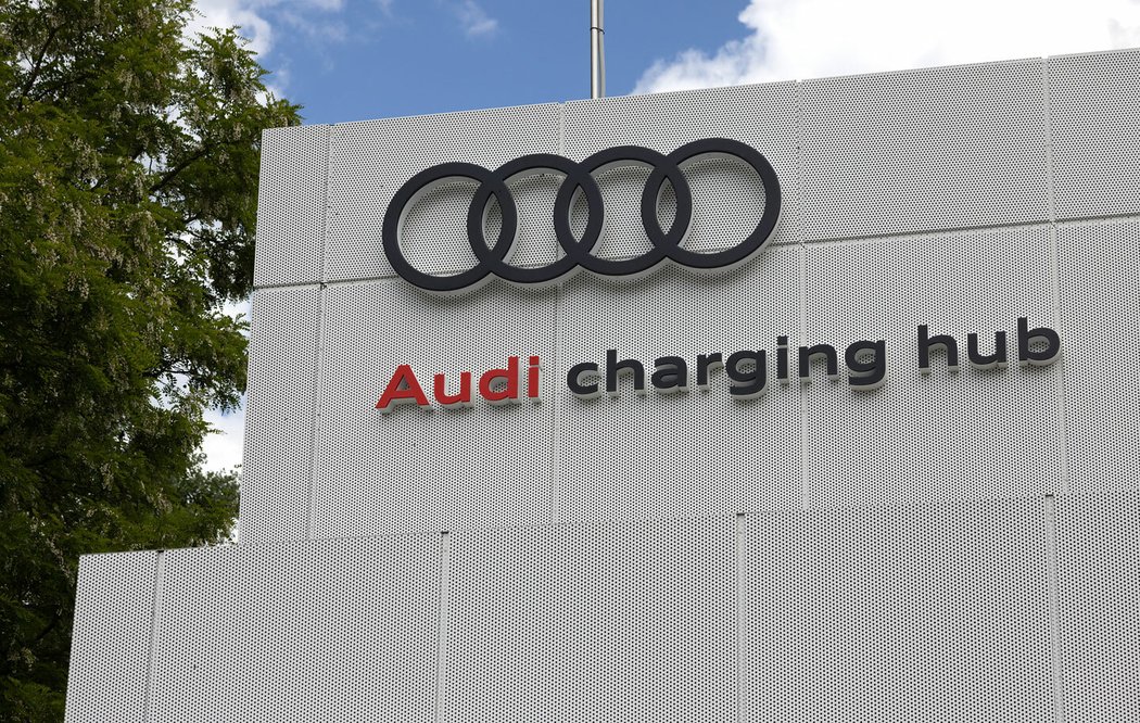 Audi charging hub 