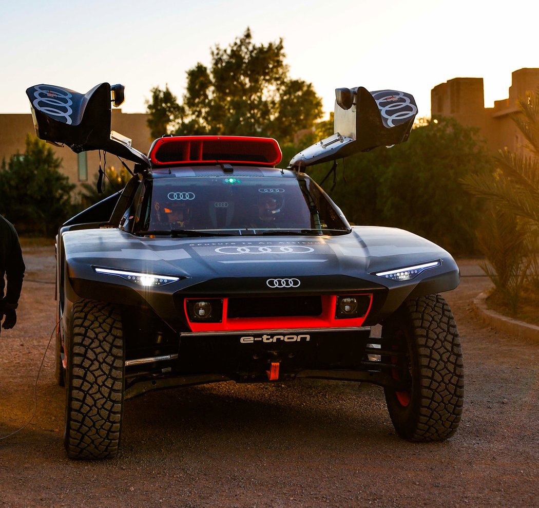 Audi testuje na Dakar 2022