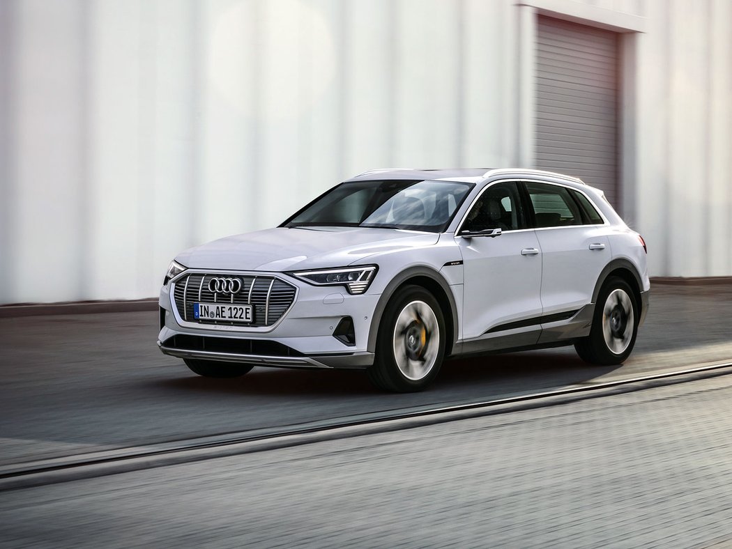 Audi e-tron 50 quattro