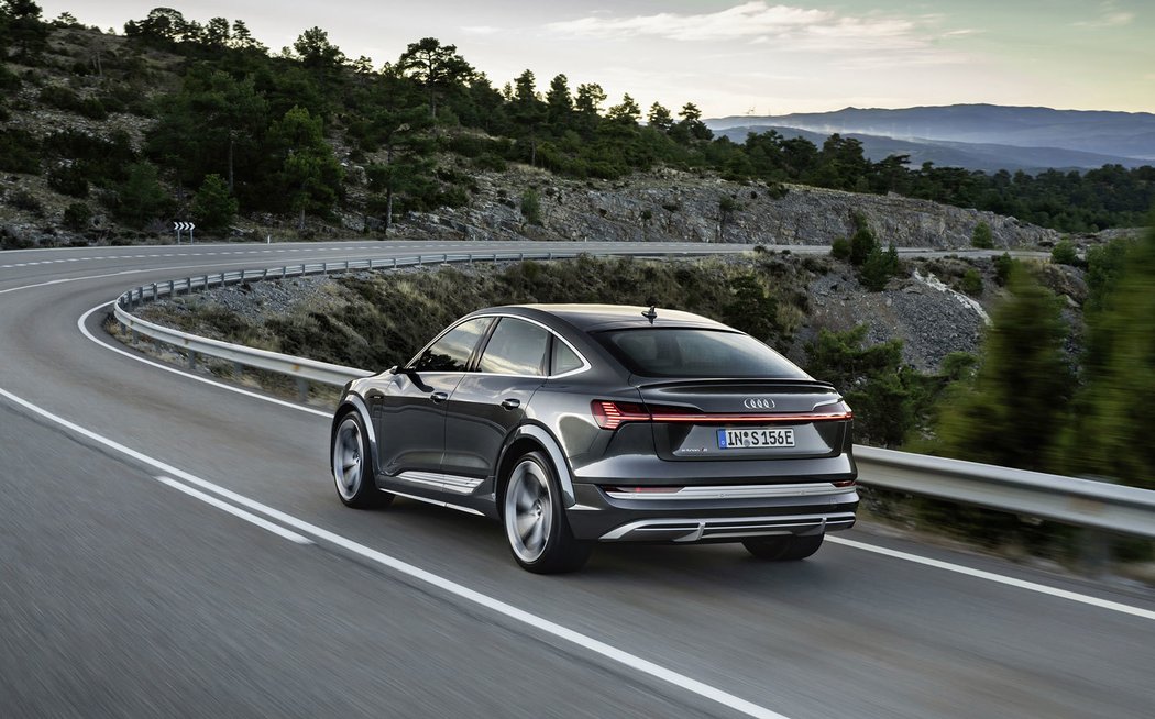 Audi e-tron S Sportback