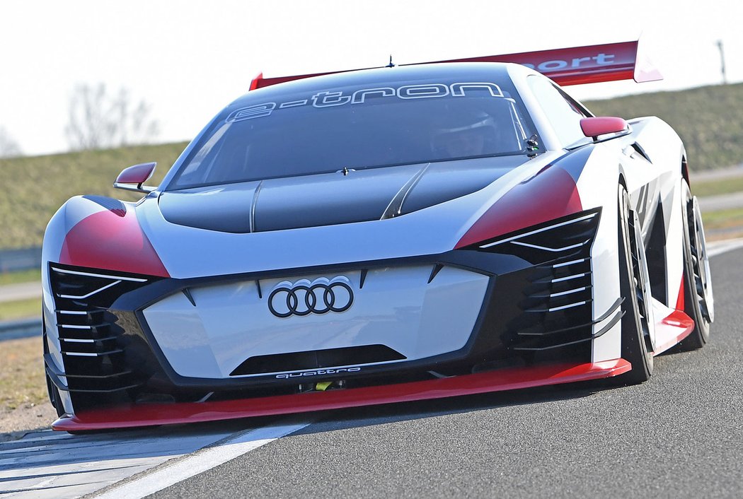 Audi e-tron Vision Gran Turismo