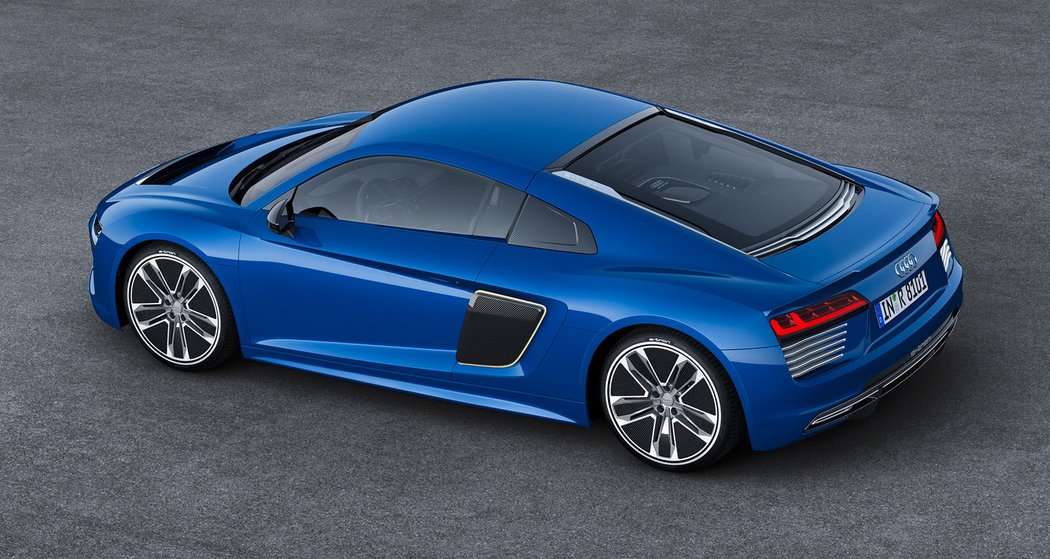 Audi R8