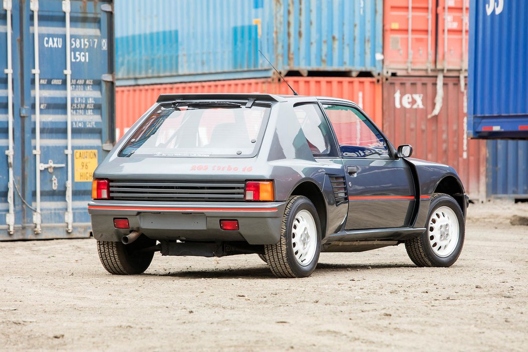 Peugeot 205