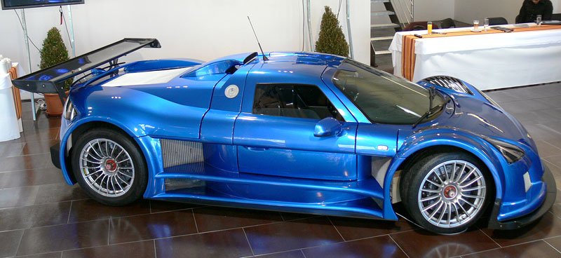 Gumpert Apollo