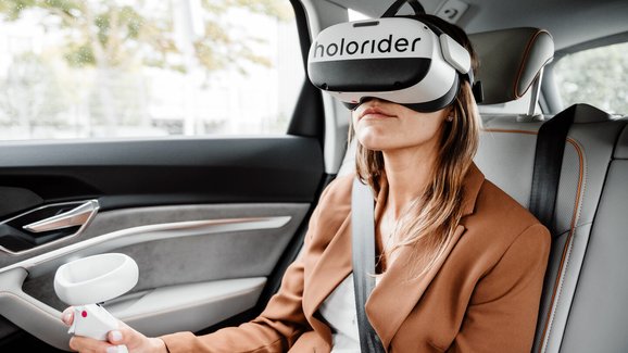 Audi chce jako první nabídnout virtuální realitu v interiérech svých aut