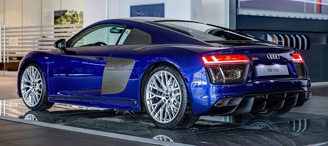 Audi R8