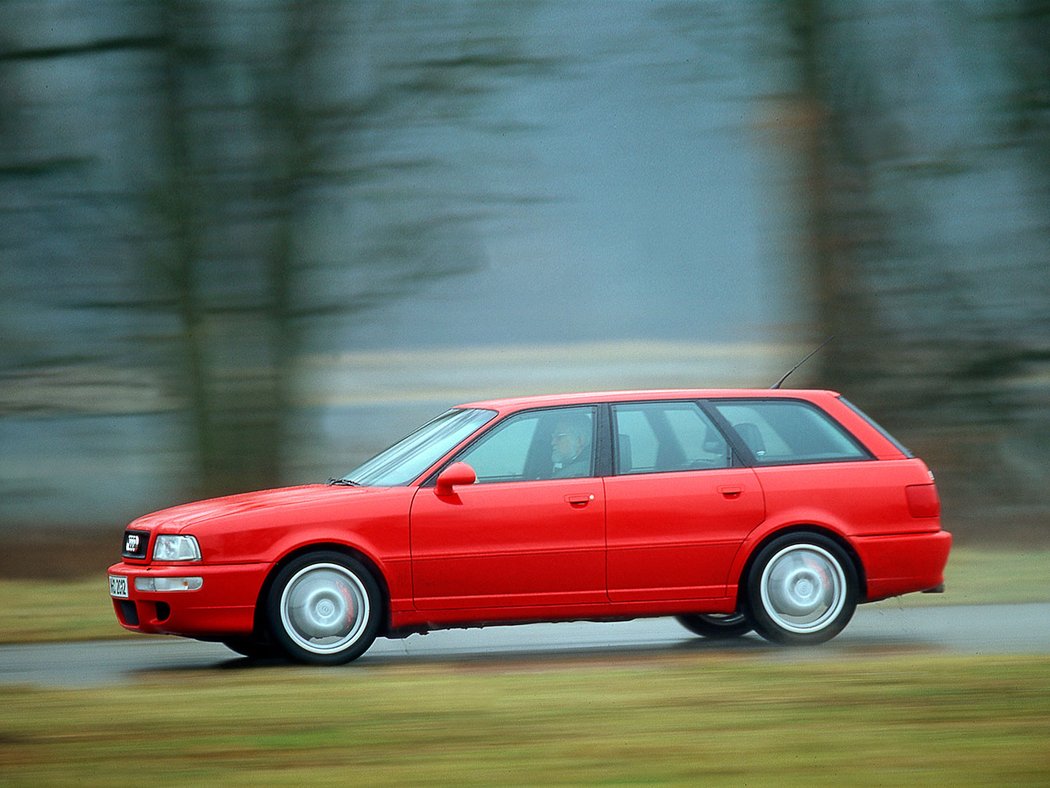 Audi RS2