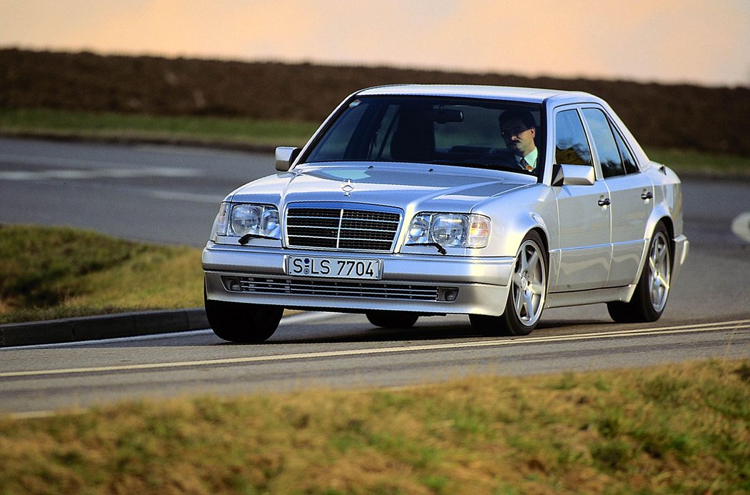 Mercedes-Benz 500 E/E