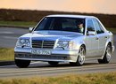 Vetřelci v Zuffenhausenu: Mercedes-Benz 500 E/E 500 a Audi RS2