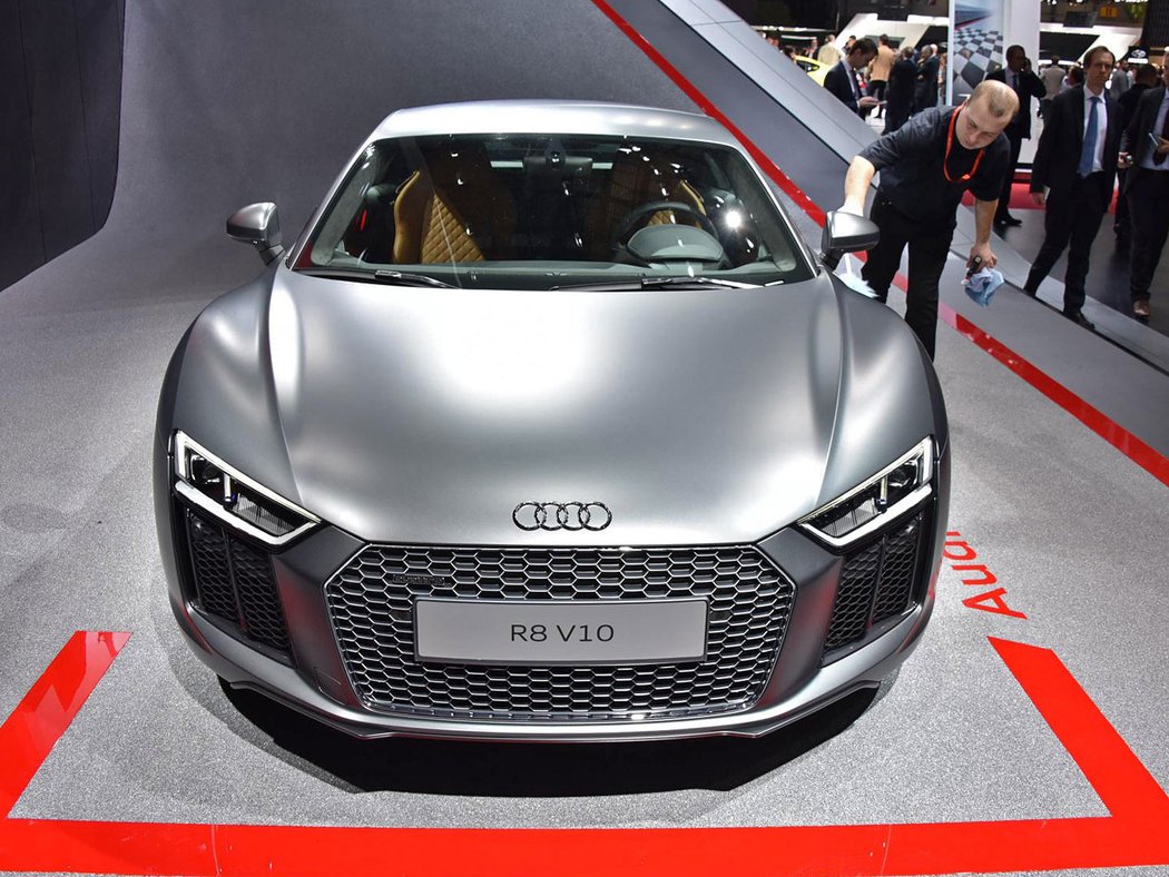 Audi R8