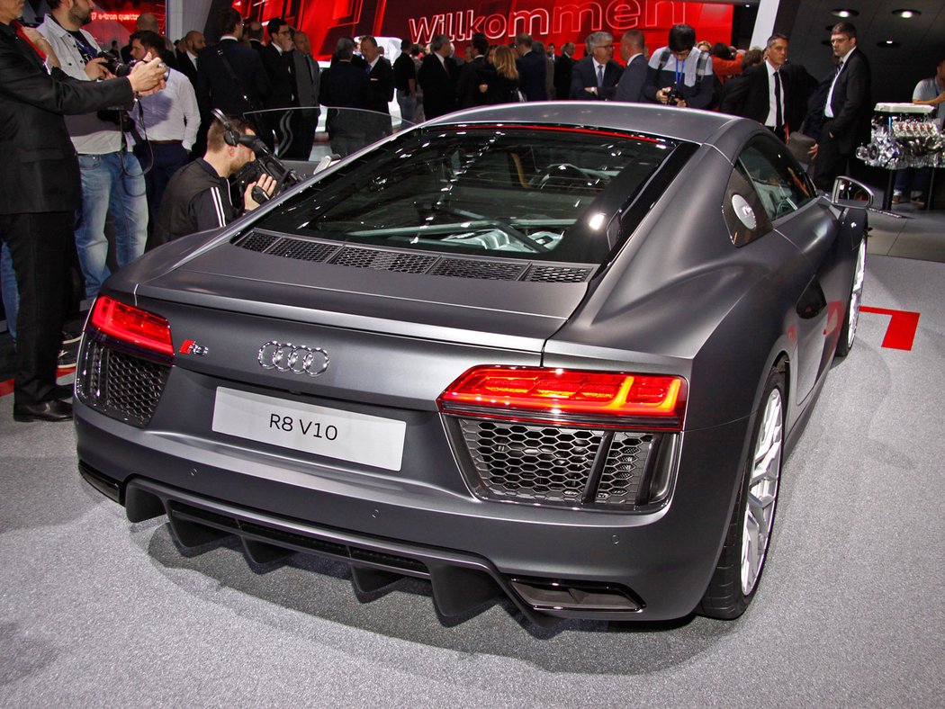 Audi R8