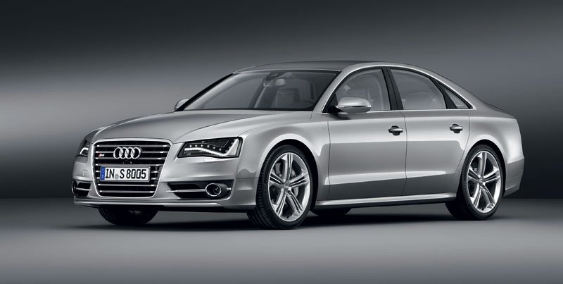 Audi S8