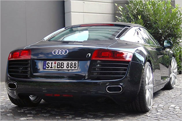 Audi R8