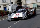 Audi R18 e-tron quattro 2014 v ulicích Le Mans (+video)