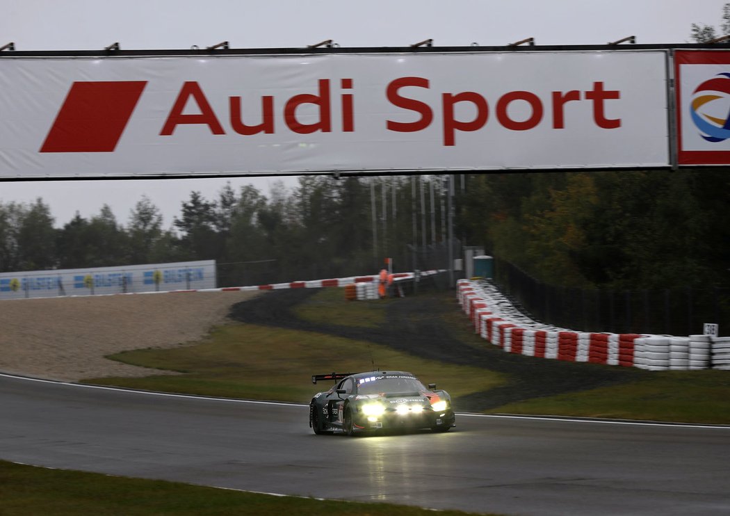 24 hodin Nürburgringu týmu Audi