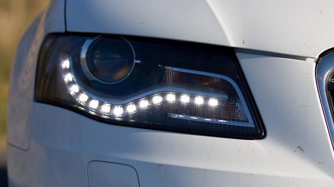 Audi používá technoligii LED ve světlech pro denní svícení