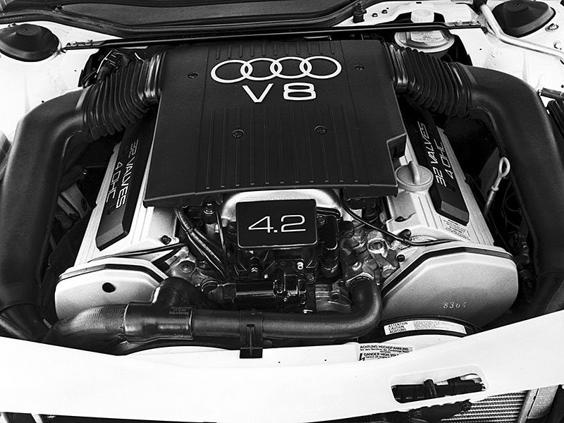 Audi V8