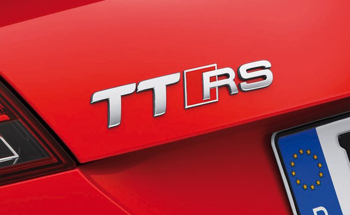 Audi TT RS se výkonově přehoupne přes 400 koní