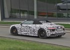 Audi R8 Spyder spatřeno při testování na Nürburgringu (video)