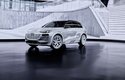 Audi v modelu Q6 e-tron prezentovalo umělou inteligenci, která se učí plnit přání cestujících 
