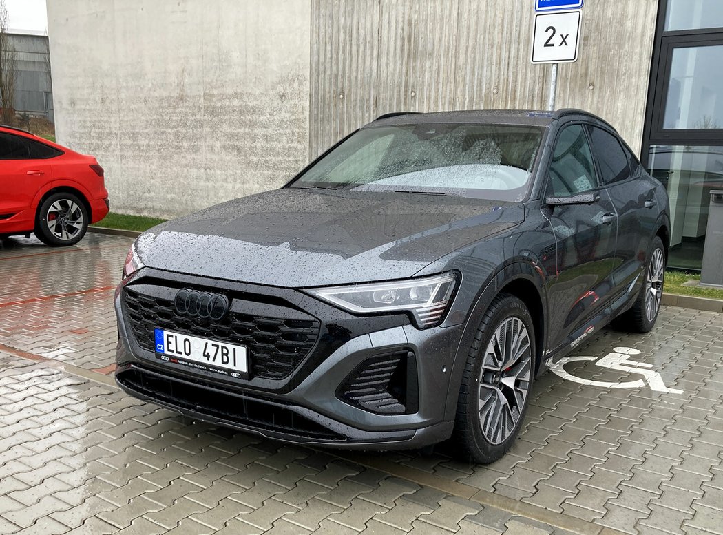 Audi Q8 e-tron