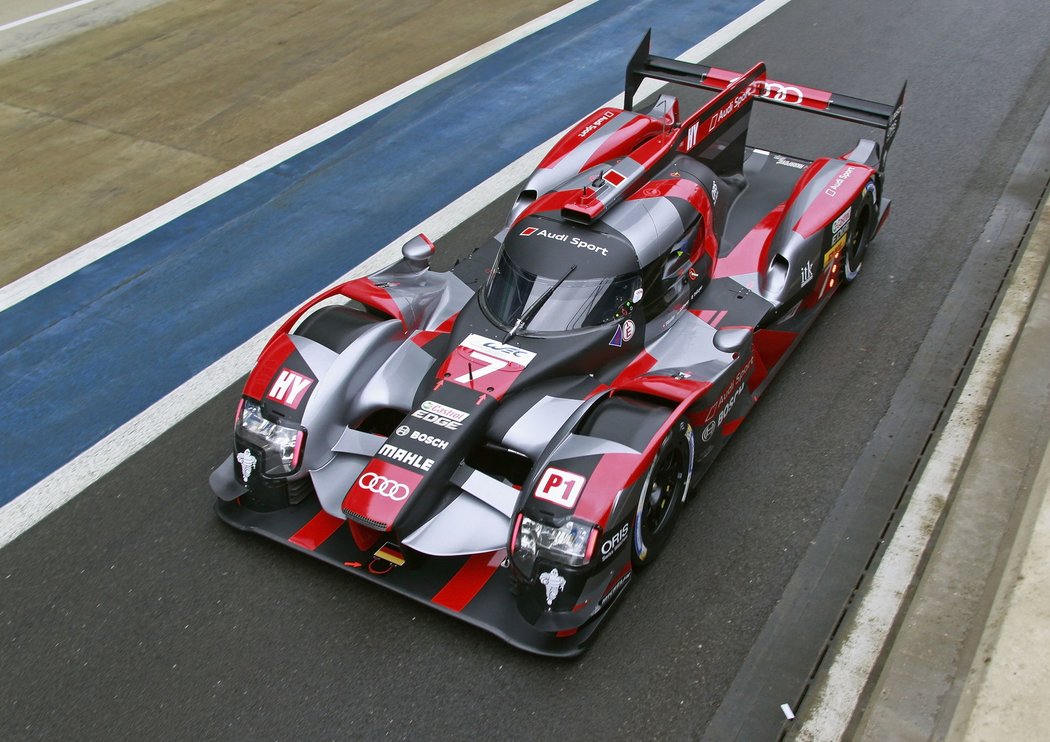 2016 Audi R18 e-tron quattro