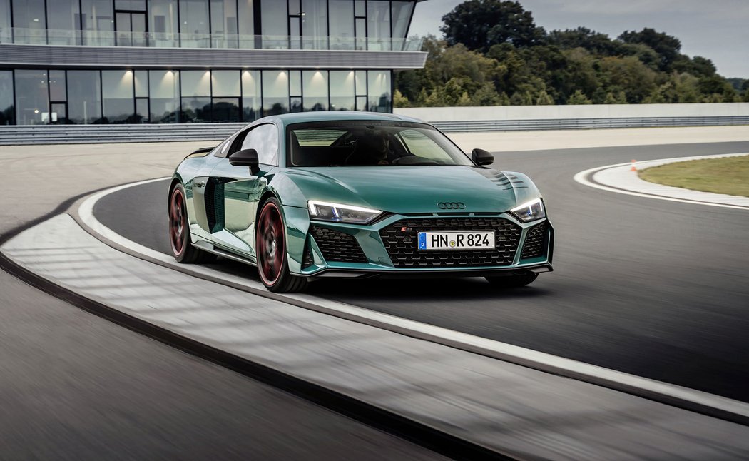 Audi R8 green hell