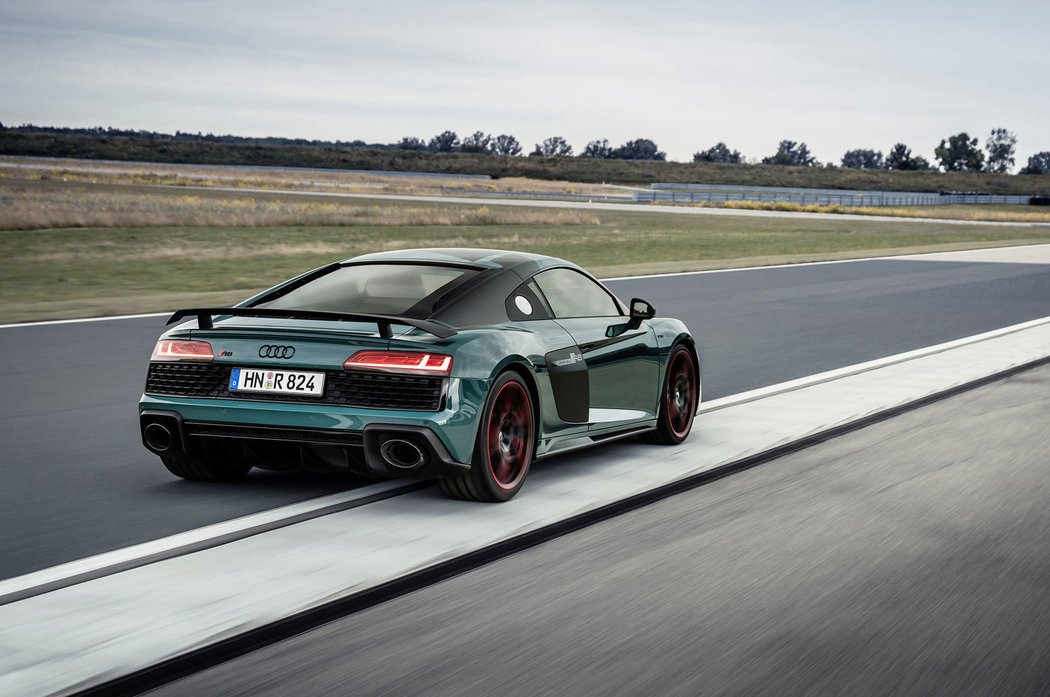 Audi R8 green hell