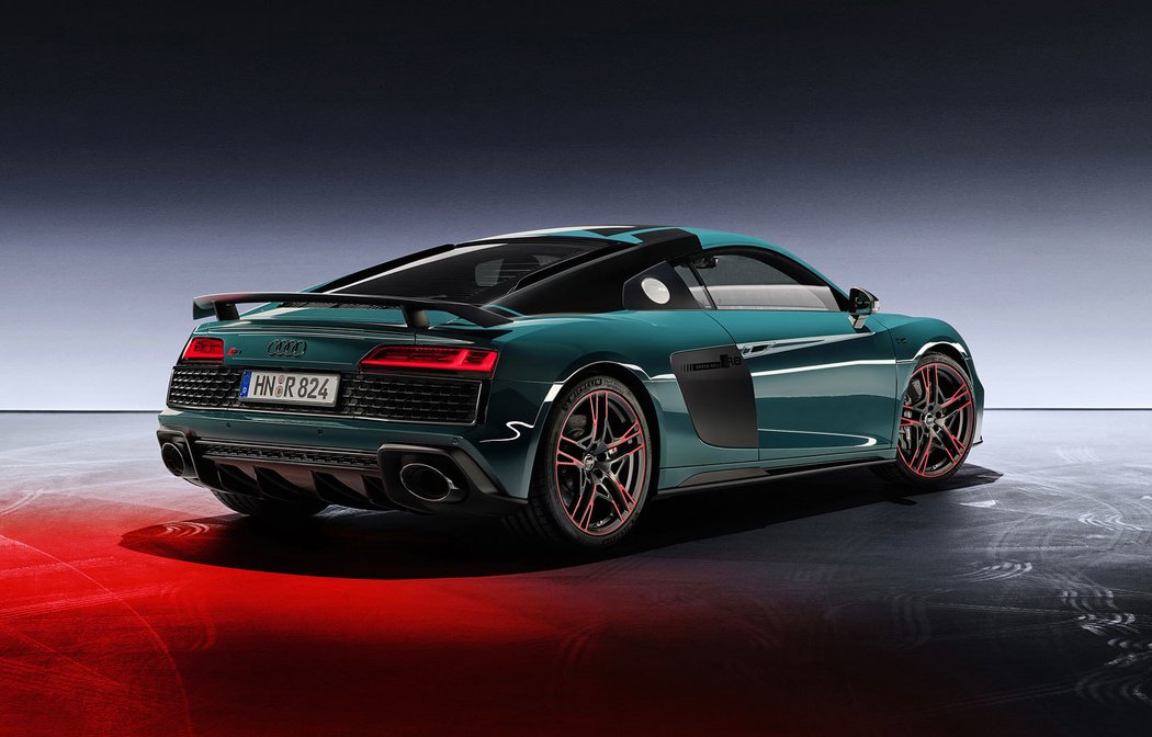 Audi R8 green hell