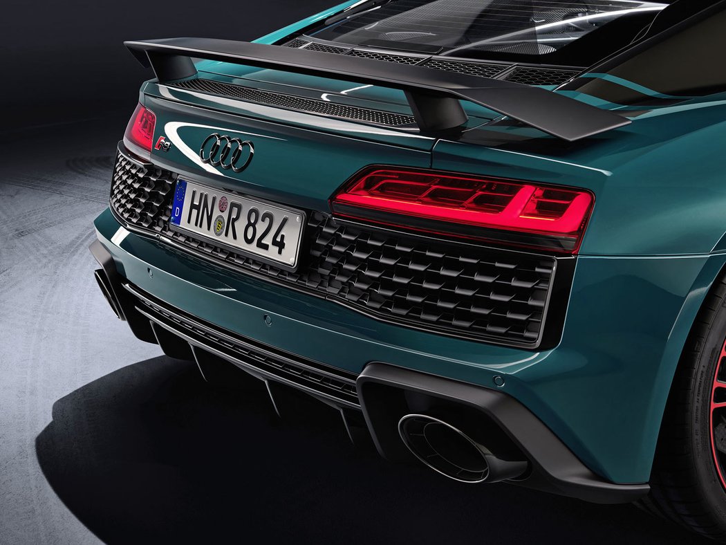 Audi R8 green hell